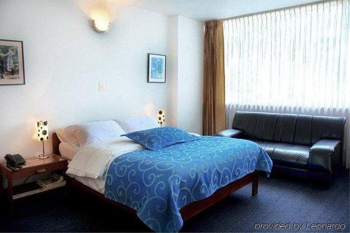 Hotel Santa Monica Bogota Kamer foto